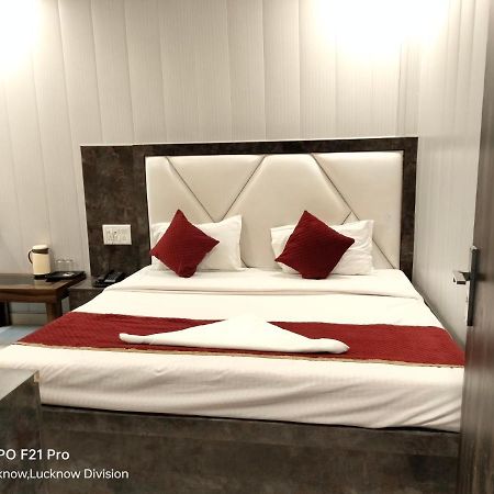 Hotel Kbs Lucknow Luaran gambar