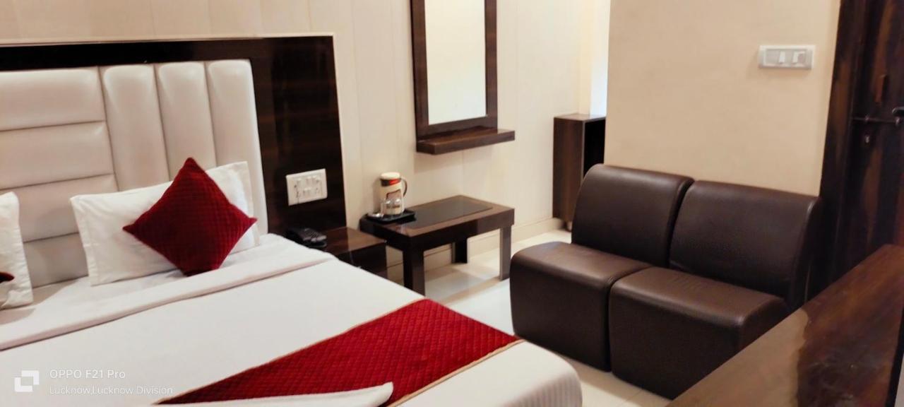 Hotel Kbs Lucknow Luaran gambar